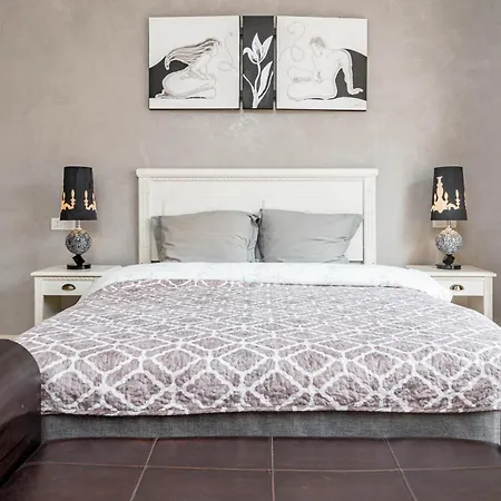 Apartment Albatross Hill 6-1b Marbella